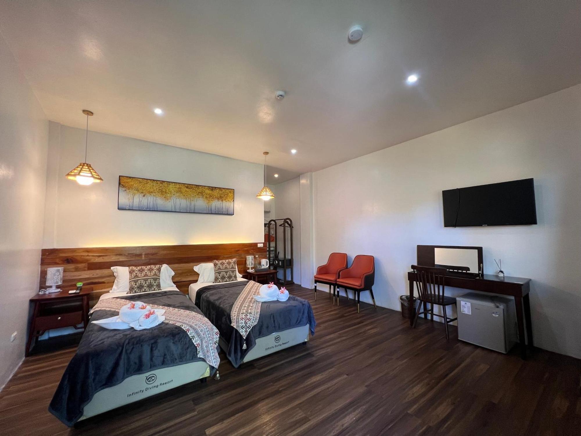 Infinity Diving Resort And Residences Dauin Exterior photo